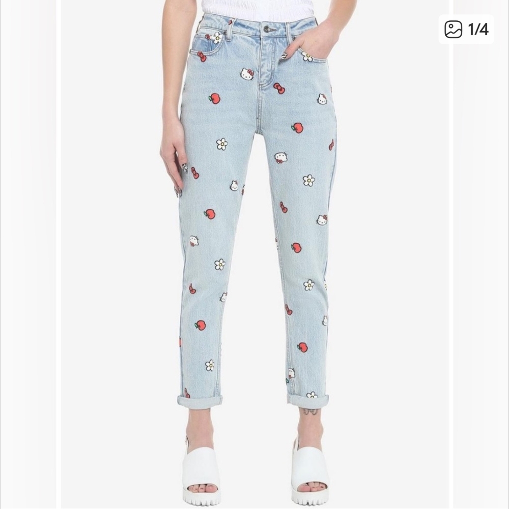 Sanrio Hello kitty high waist mom jeans